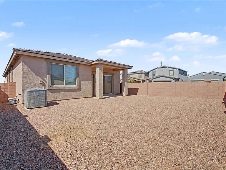 11845 W Rodeo Trl — Photo 25