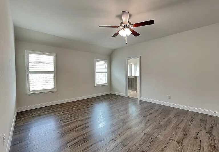 17534 Sequoia Dr — Photo 8