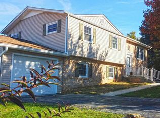 300 Primrose Dr, Blacksburg, VA 24060