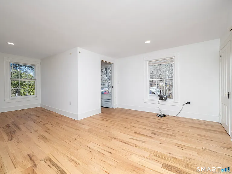 523 Danbury Rd #D — Photo 9
