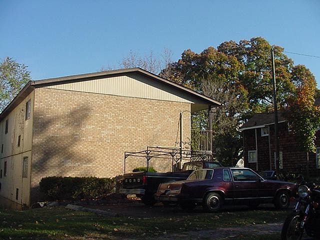 1st image of 361 Mountain Ave SW APT 3