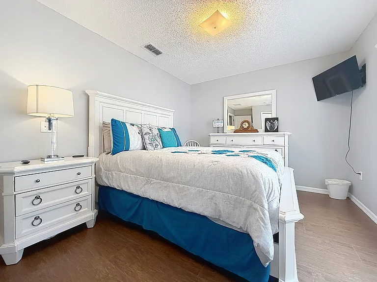 1140 Mariner Cay Dr — Photo 2