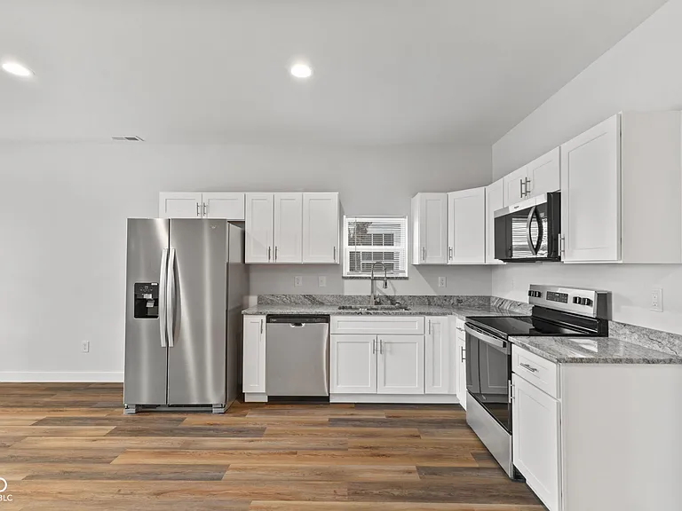 2711 Guilford Ave #A — Photo 5