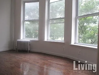 Rented by Living New York