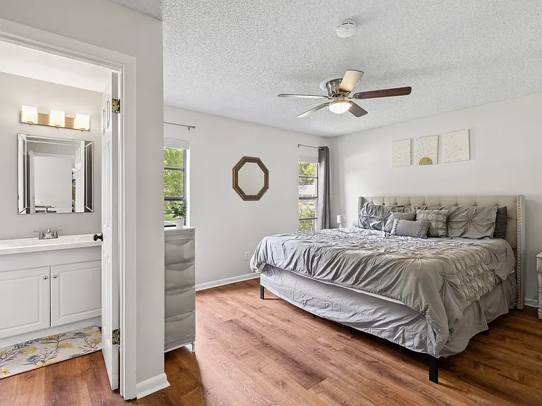 1228 SW 75th Dr — Photo 7