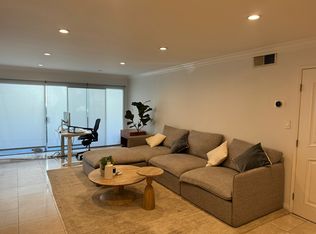 11965 Gorham Ave APT 404, Los Angeles, CA 90049