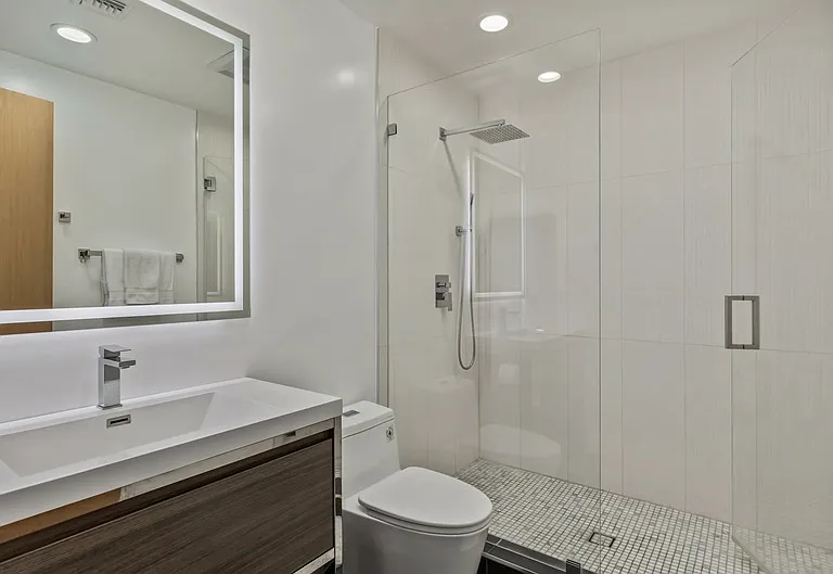 17045 Otsego St #1 — Photo 31