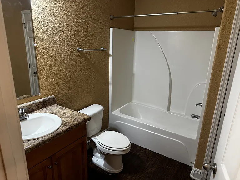 7071 Lake Joanne Dr — Photo 55