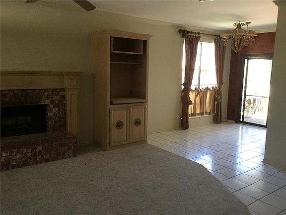 5th image of 11220 Springhollow Ct