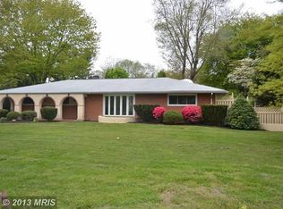 6 Sunnyking Dr, Reisterstown, MD 21136