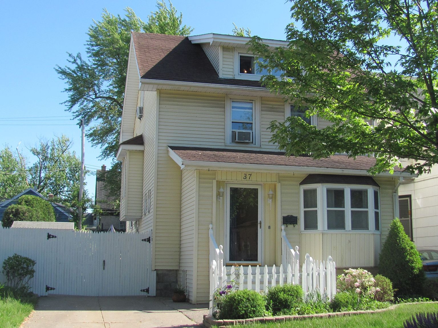 37 Warren Ave, Kenmore, NY 14217 Zillow