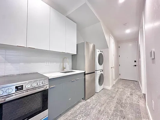 Rented by Doorway NYC, LLC | media 4