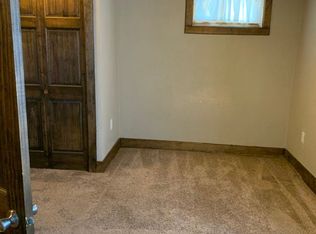 520 N 9th St #2, Bismarck, ND 58501