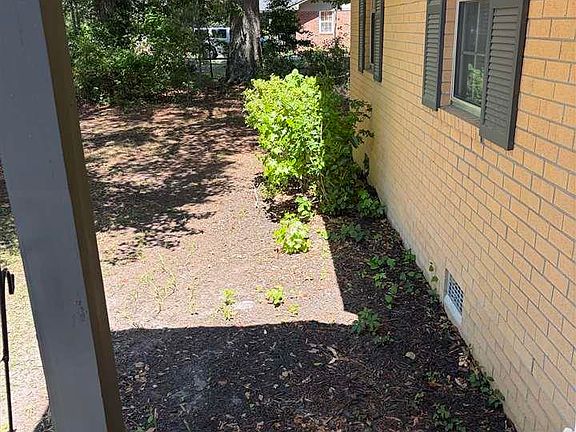 2nd image of 1109 Piano Rd