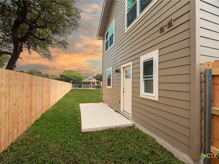 1165 Eagle Flight Dr — Photo 21