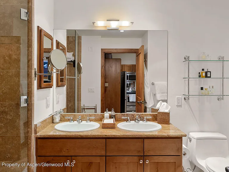 507 W Main St #C-101 — Photo 9