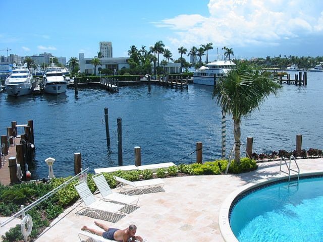 intracoastal & pool