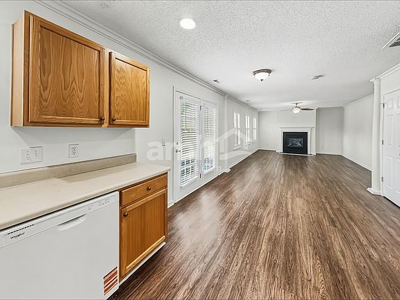4th image of 4015 Shadow Pines Cir
