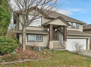 2070 College Dr, Campbell River, BC V9H 1T8