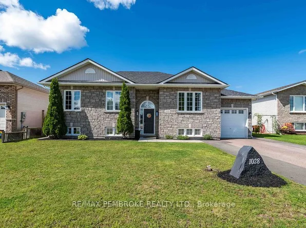 1028 Limestone Trl, Petawawa, ON K8H 0A6