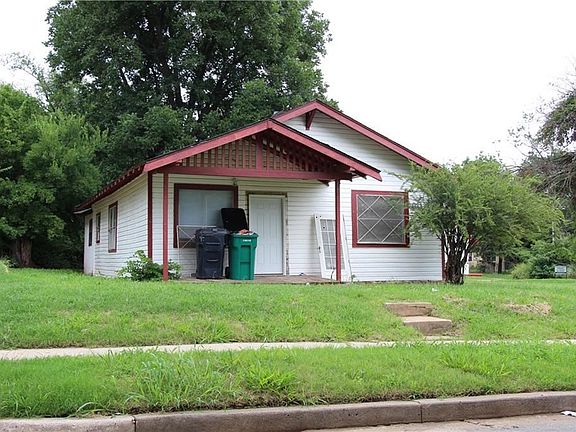 3rd image of 1329 NE 15th St