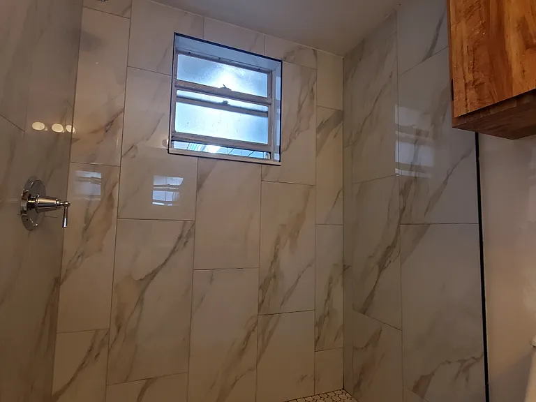 1906 Dixie Belle Dr — Photo 14