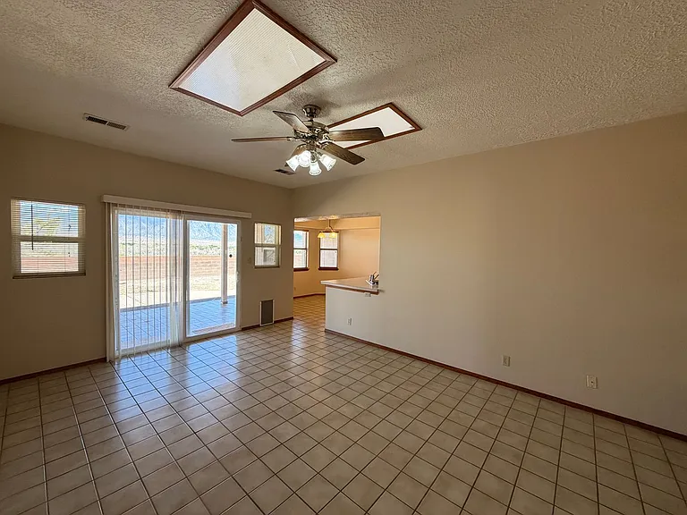 7281 Spruce Mountain Loop NE — Photo 14