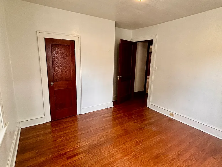 1526 20th St NE — Photo 14