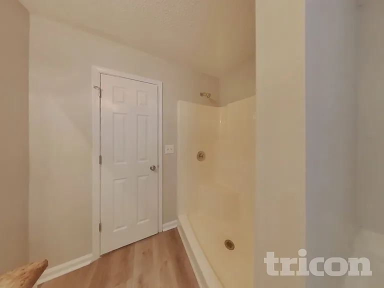 204 Campbell Dr — Photo 10
