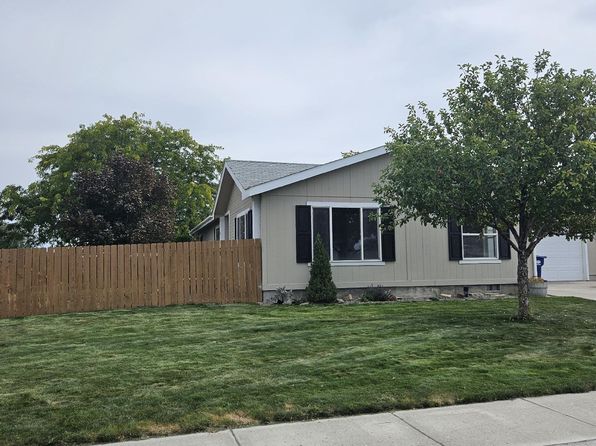 1507 Erin Way