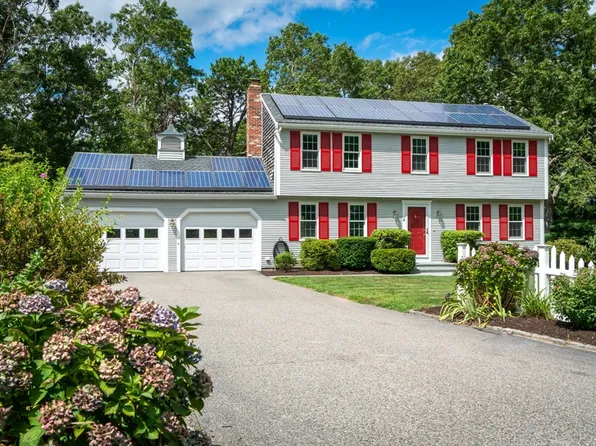 4 Easting Rd, Bourne, MA 02532