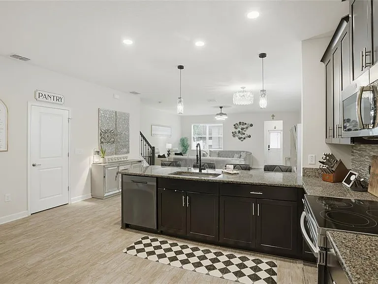 11007 Sycamore Woods Dr — Photo 11