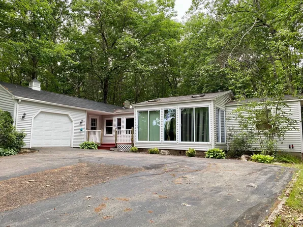 92 Varney Mill Road, Windham, ME 04062