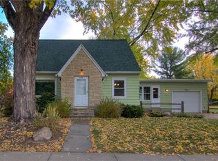 3208 Potter Rd, Eau Claire, WI 54703