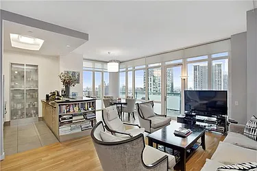 Sold by Platinvm Property Group New York