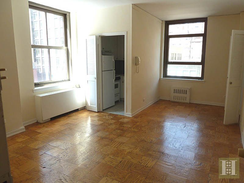 1st image of 4 Park Ave APT 8A
