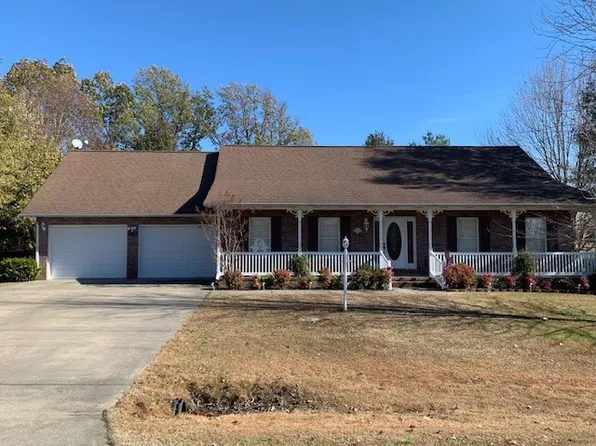 1204 Timberlake Dr, Dexter, MO 63841