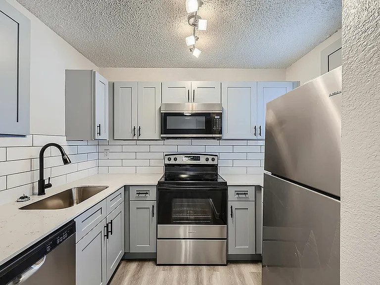 Rise West Arlington — Photo 2