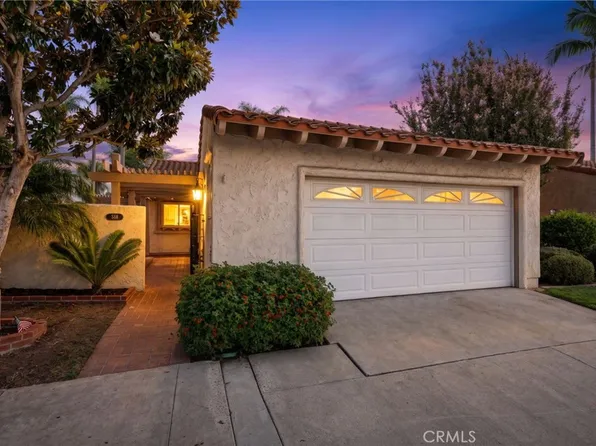 518 Massachusetts Ln, Placentia, CA 92870