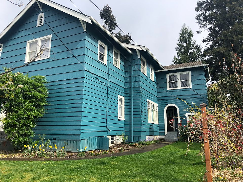 Exterior of 4-plex with entrance to apartment #2