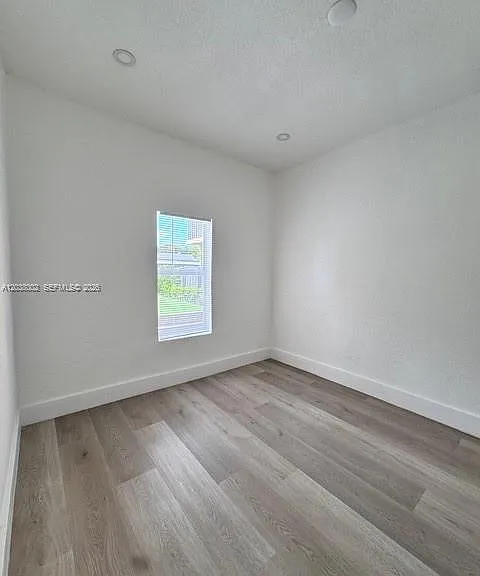 4783 NW Flagler Ter — Photo 10