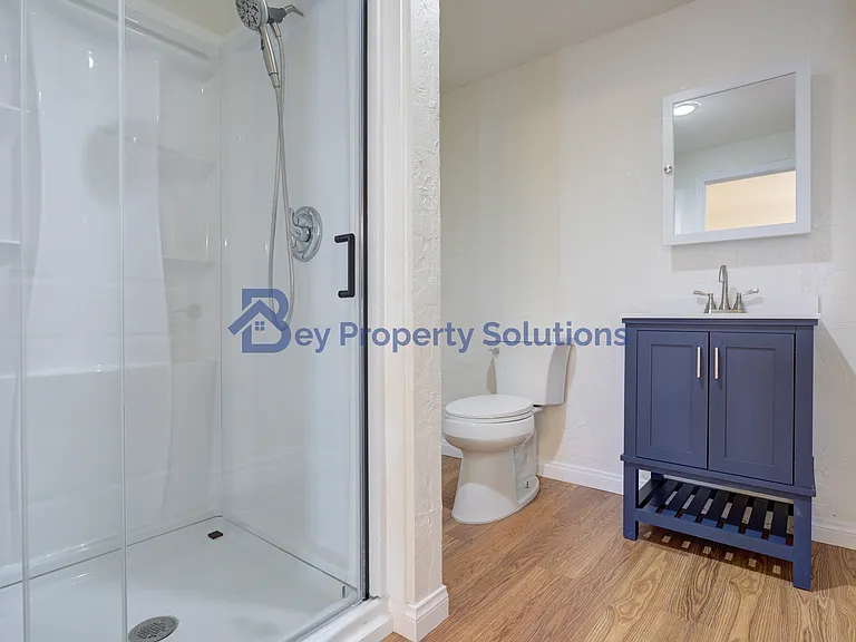134 Nelson St #C — Photo 16
