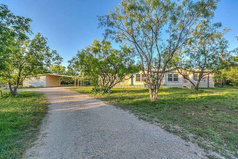 1st image of 14552 Fawn Dr