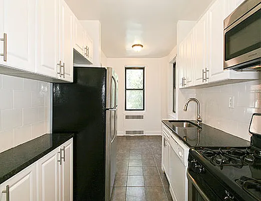 Rented by SW Queens Mezzanine | media 14