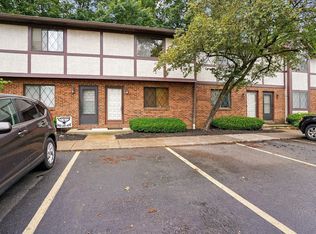 3071 Highcliff Ct, Columbus, OH 43231