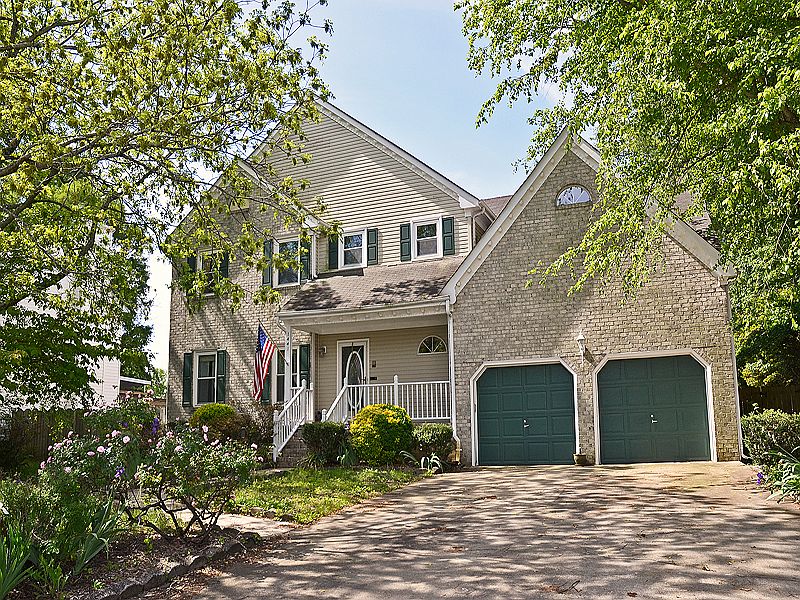 1st image of 1441 Hunningdon Woods Blvd