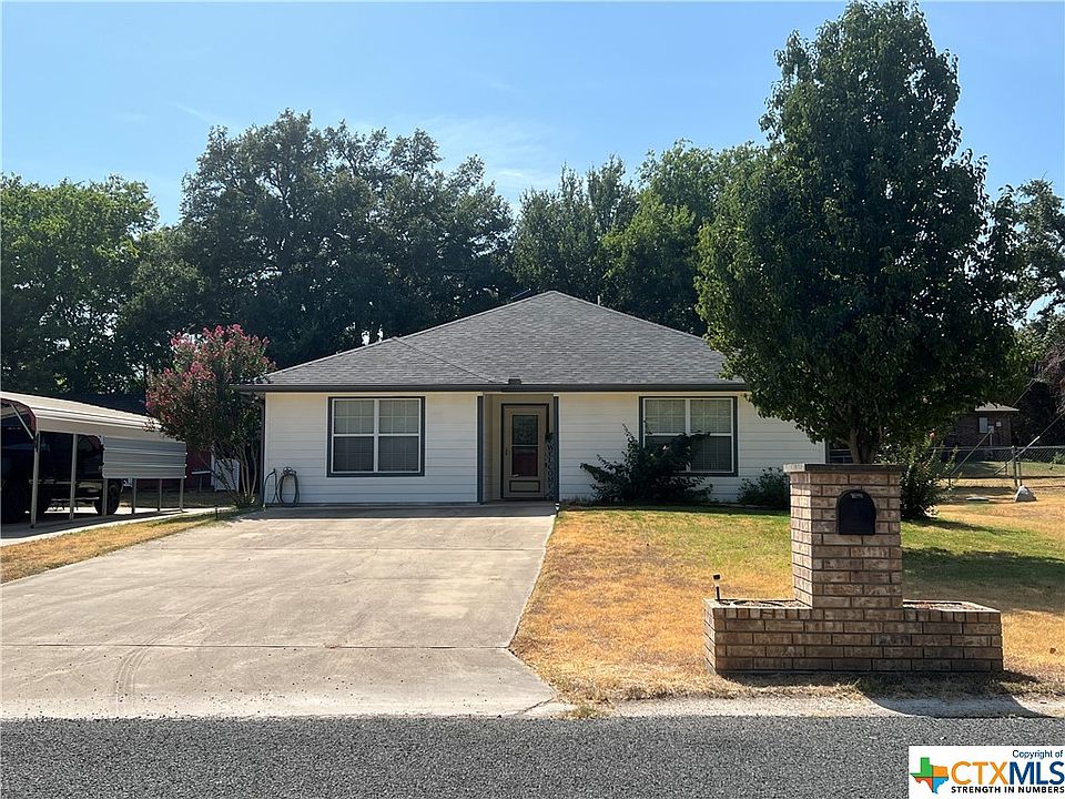 1st image of 2992 Camelot Ln