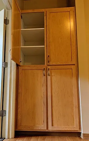 Unit #4 - Linen Closet Unit #4 - Linen Closet