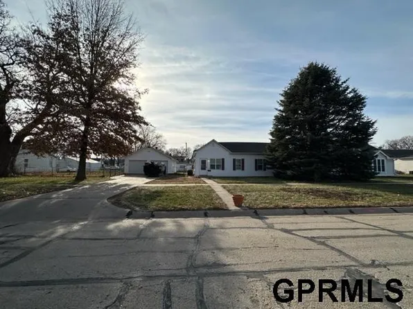 1125 Colfax St, Blair, NE 68008