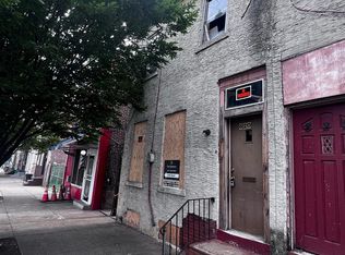 820 S 6th St, Camden, NJ 08103